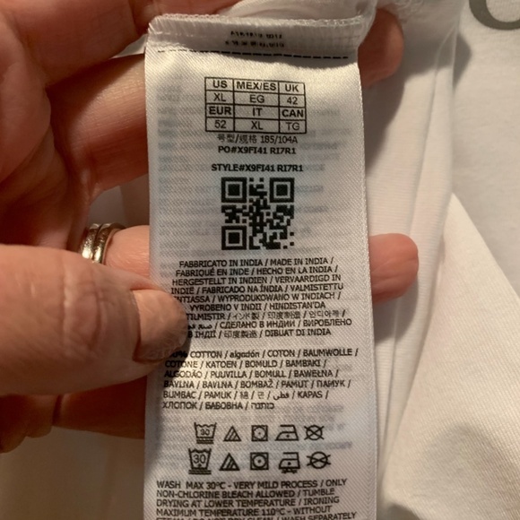 Guess Greg Logo Crew Tee Shirt White XL NWT - Picture 5 of 6
